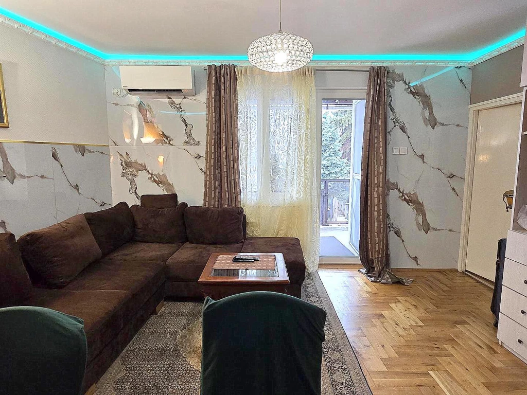 c3-1-name c2-21-name, Budapest X. kerület, Gergely utca