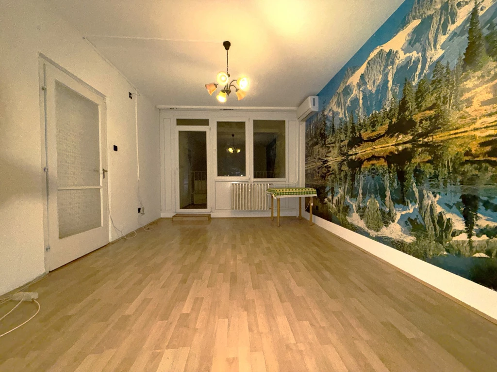 Budaörs, Lévai utca, 51 m²-es, társasházi lakás, 1+2 szobás, átlagos állapotú