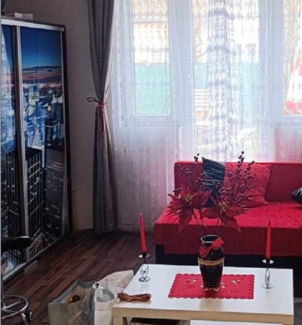 XX. Kerület, Kölcsey utca, 59 m²-es, házrész, átlagos állapotú