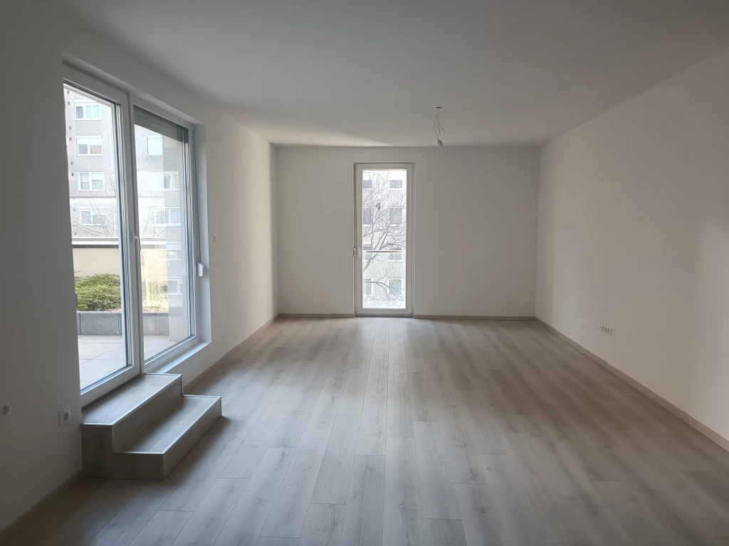 XIX. Kerület, Zrínyi utca, 54 m²-es, társasházi lakás, 2 szobás