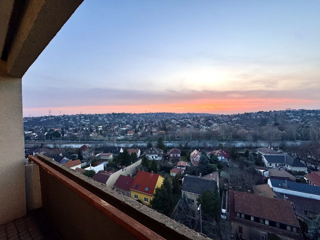 c3-1-name c2-21-name, Budapest XI. kerület, Sáfrány utca