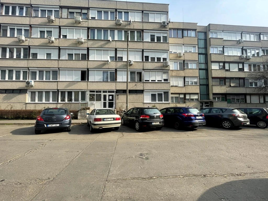 For sale condominium, Vác, Nagymező utca