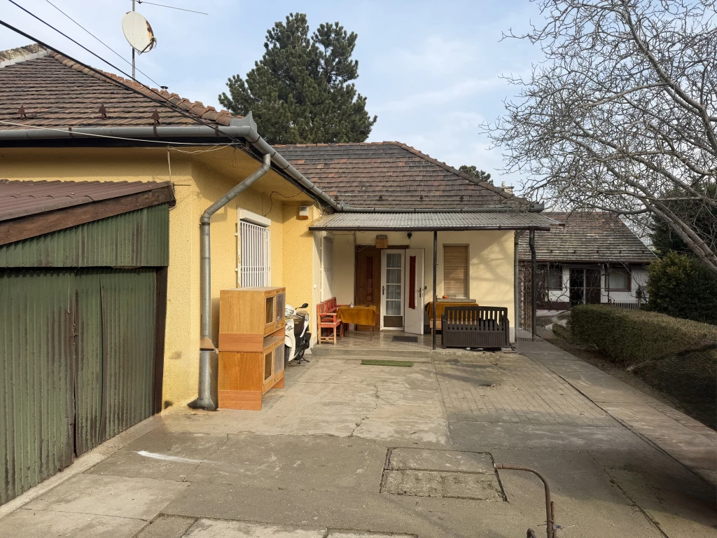 For sale house, Budapest XXI. kerület, Rákóczi tér