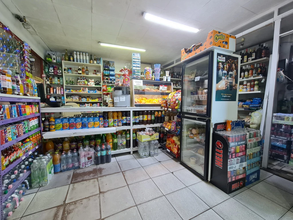 For sale store, Budapest XIX. kerület, Hunyxadi utca