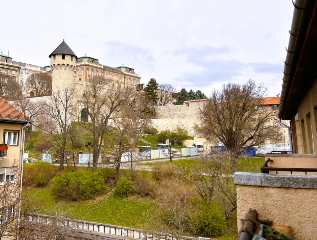 For sale condominium, Budapest I. kerület, Attila út