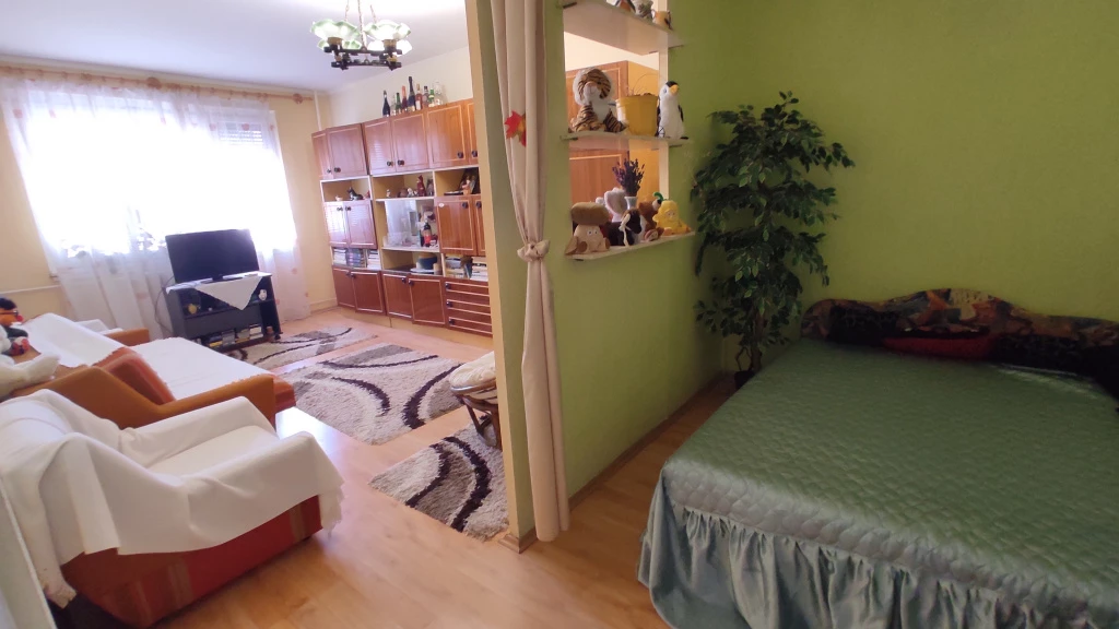 For sale condominium, Dunaújváros, Köztársaság utca