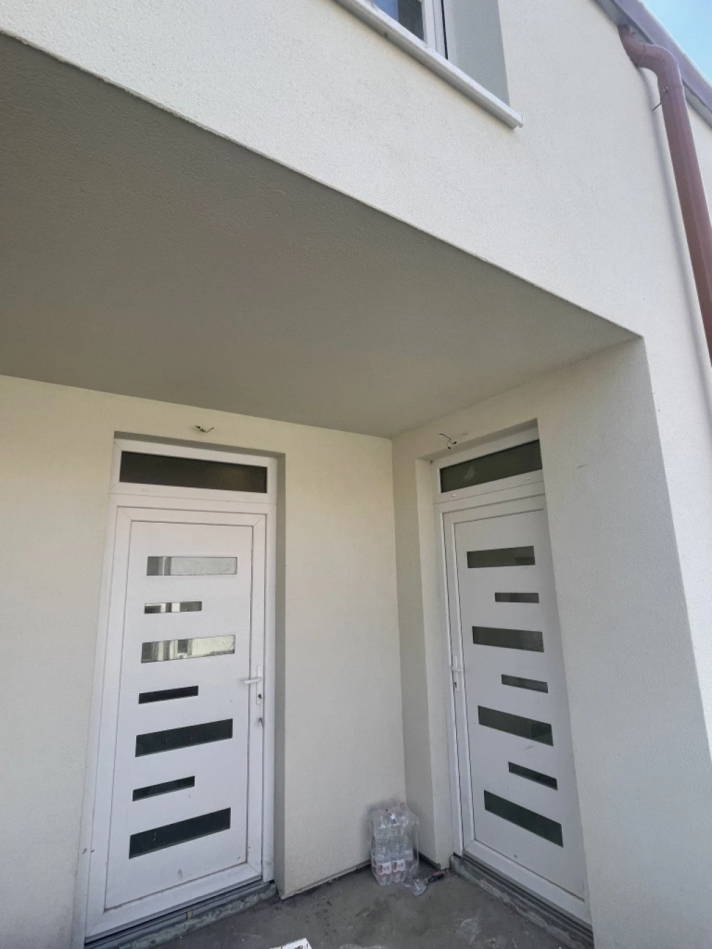 c3-1-name c2-2-name, Velence, Madár utca