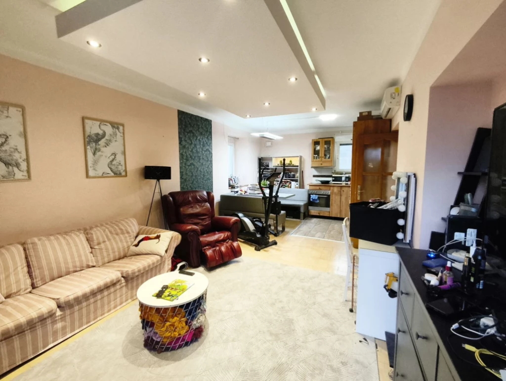 For sale condominium, Budapest XVI. kerület, Zsélyi Aladár utca