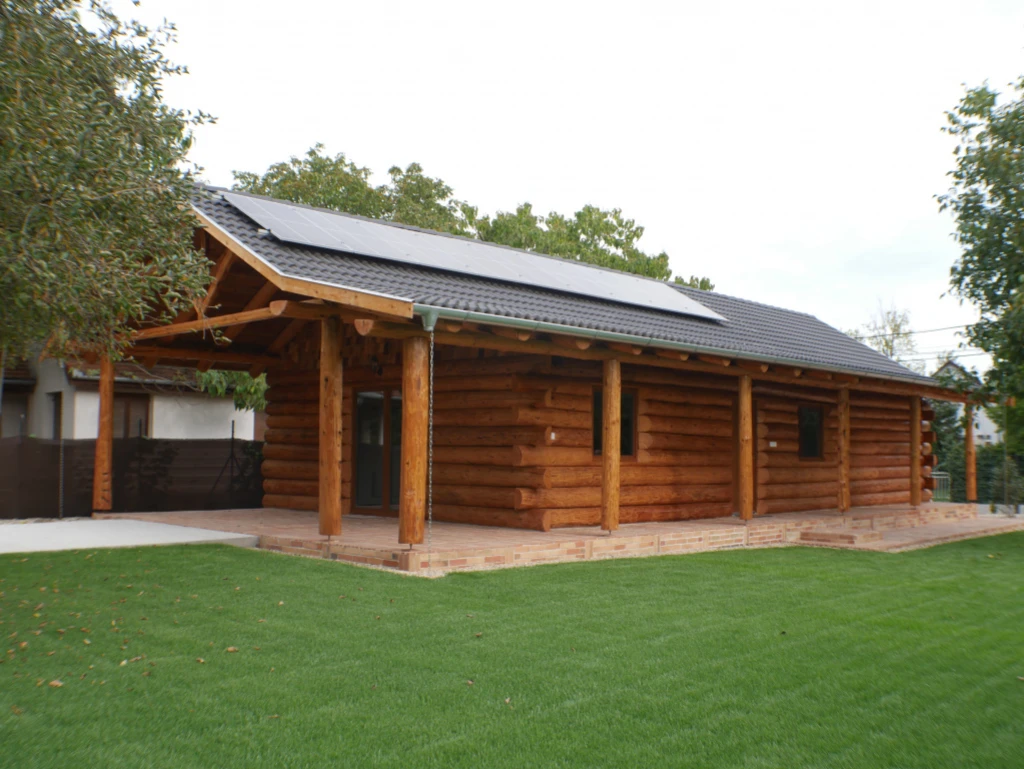 Kiskunlacháza, Duna-part közeli utca, 72 m²-es, családi ház