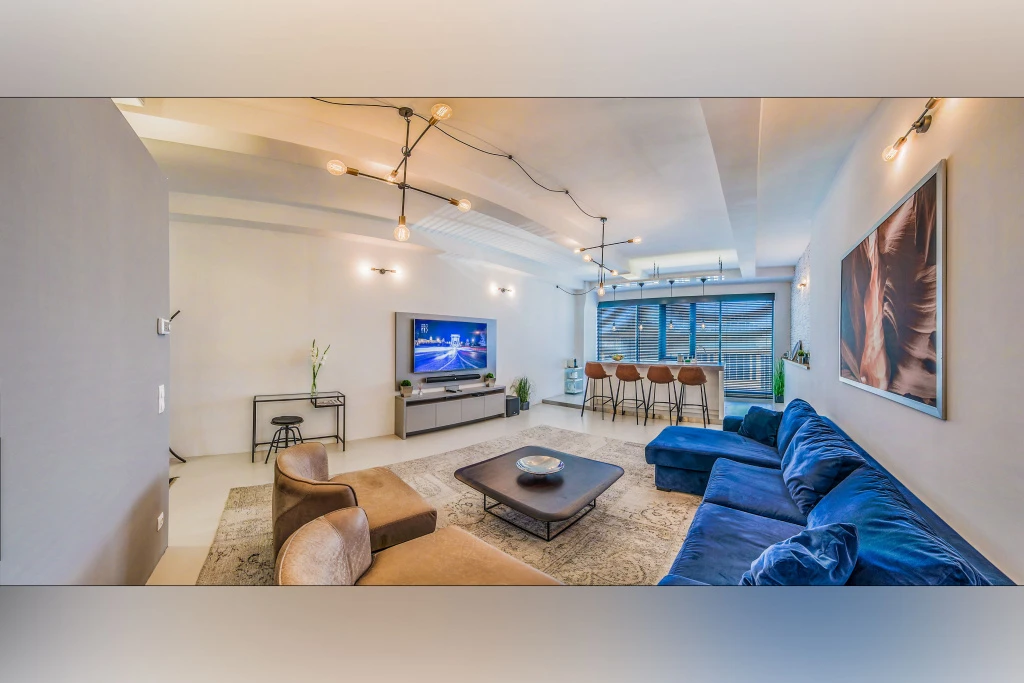 c3-1-name c2-21-name, Budapest V. kerület, Múzeum körút