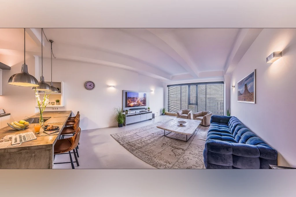 c3-1-name c2-21-name, Budapest V. kerület, Múzeum körút