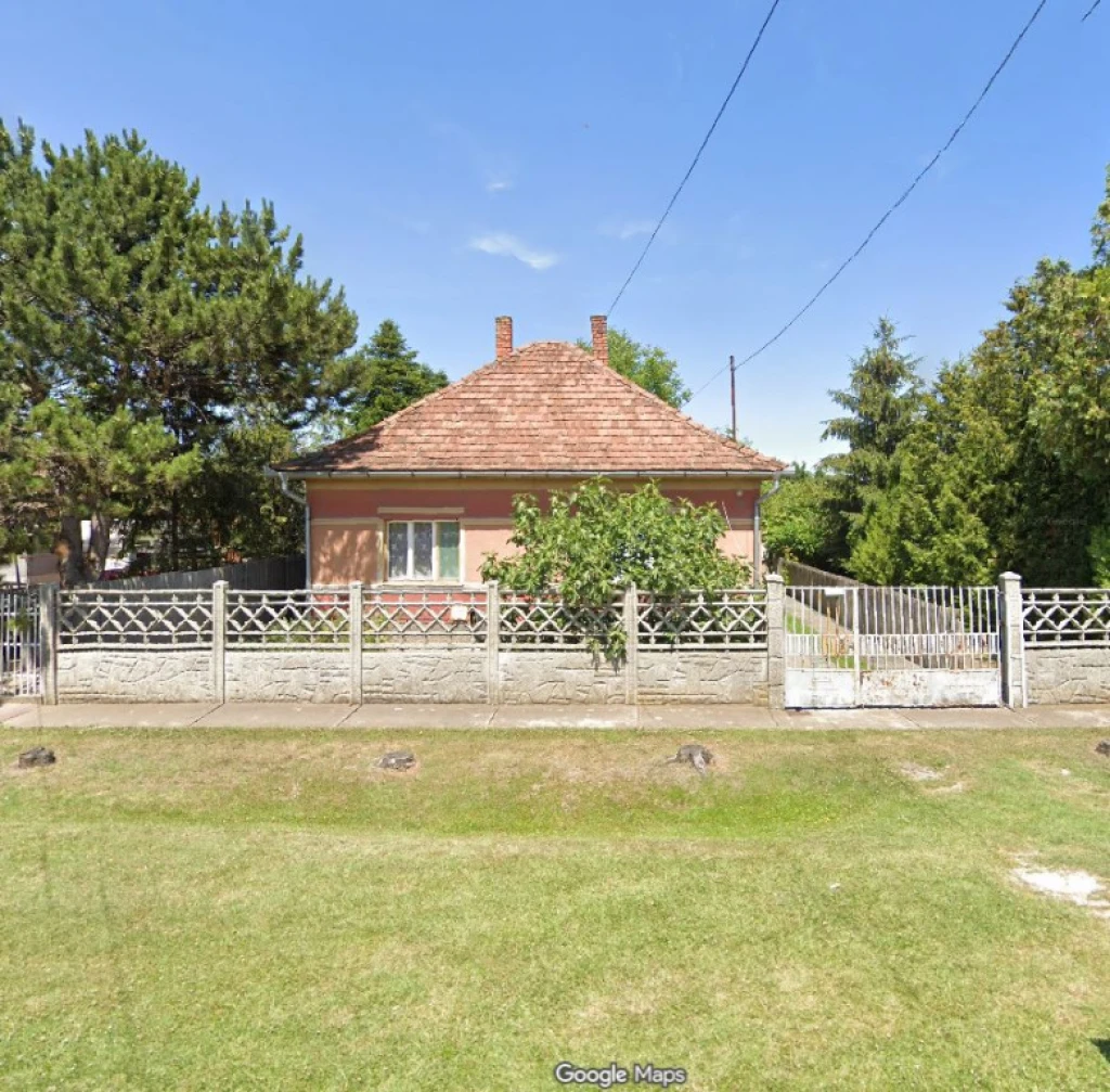 Szigetcsép, Rákóczi utca, 89 m²-es, családi ház, 4 szobás, felújítandó állapotú