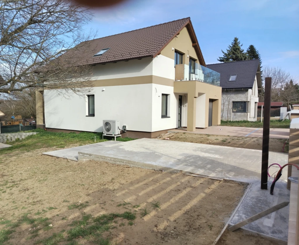 Gödöllő, Fenyves területi utca, 126 m²-es, családi ház, 5 szobás