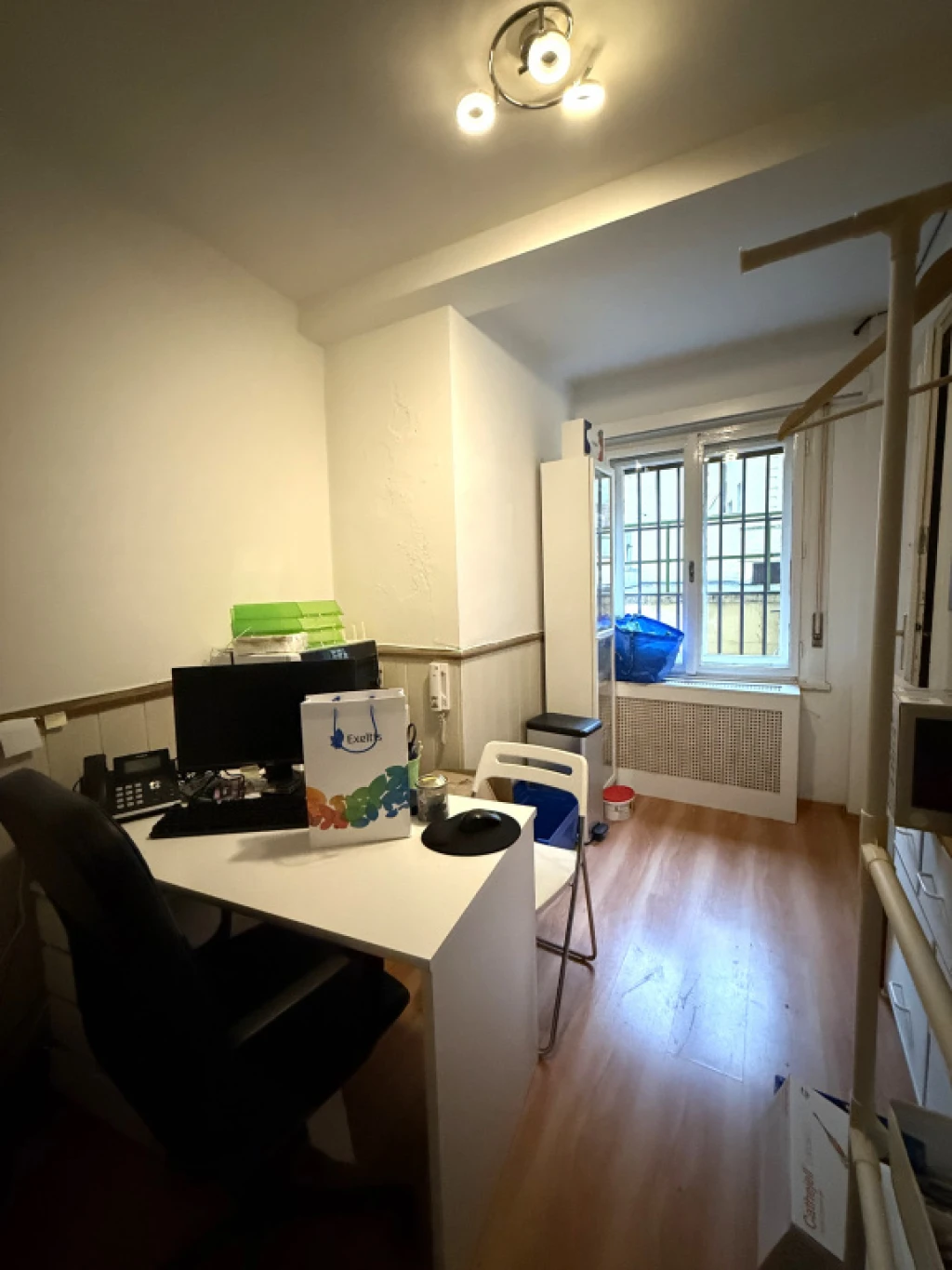 VII. Kerület, Madách Imre út, 12 m²-es, társasházi lakás, 0+1 szobás