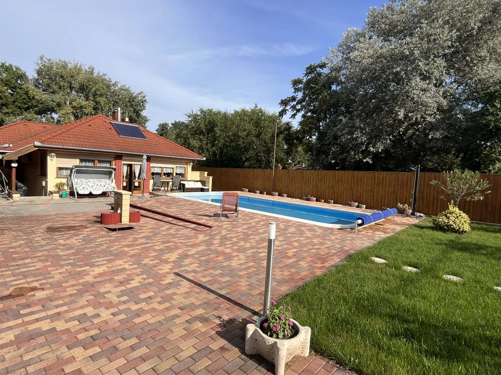 c3-1-name c2-1-name, Szigetszentmiklós, Hant utca utca