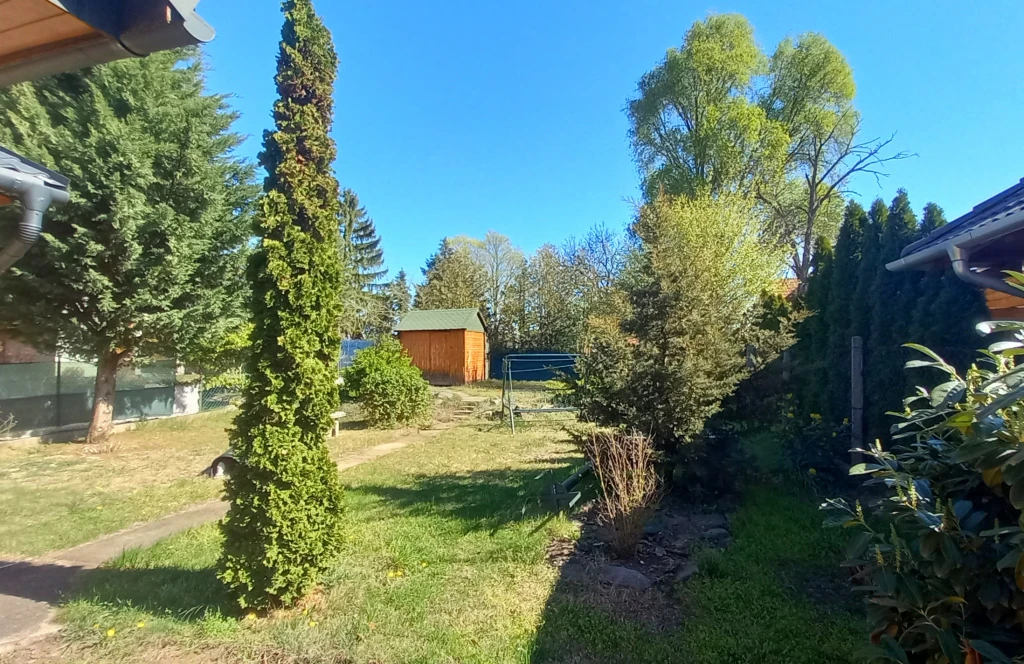 Veresegyház, Tópart, 45 m²-es, családi ház, 3 szobás, jó állapotú