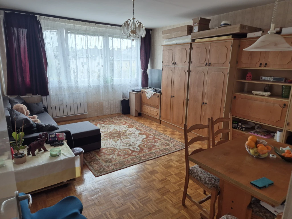 XIV. Kerület, Ond vezér útja, 49 m²-es, társasházi lakás, 2 szobás