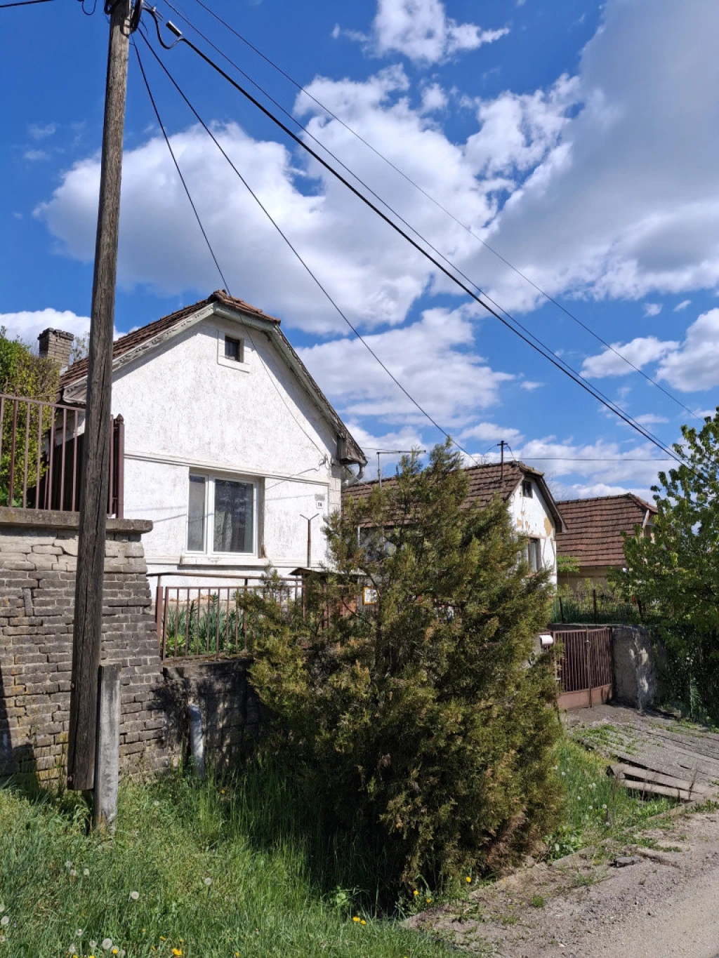 c3-1-name c2-1-name, Ózd, Liszt F. utca