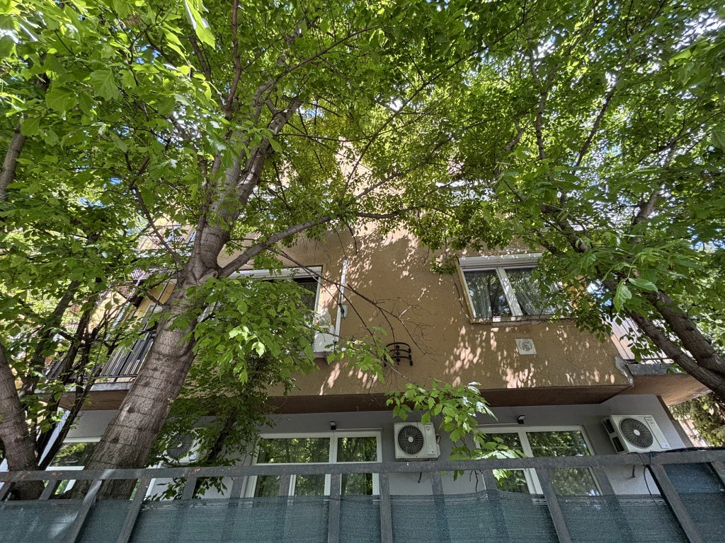 c3-1-name c2-21-name, Budapest XIV. kerület, Herminamező