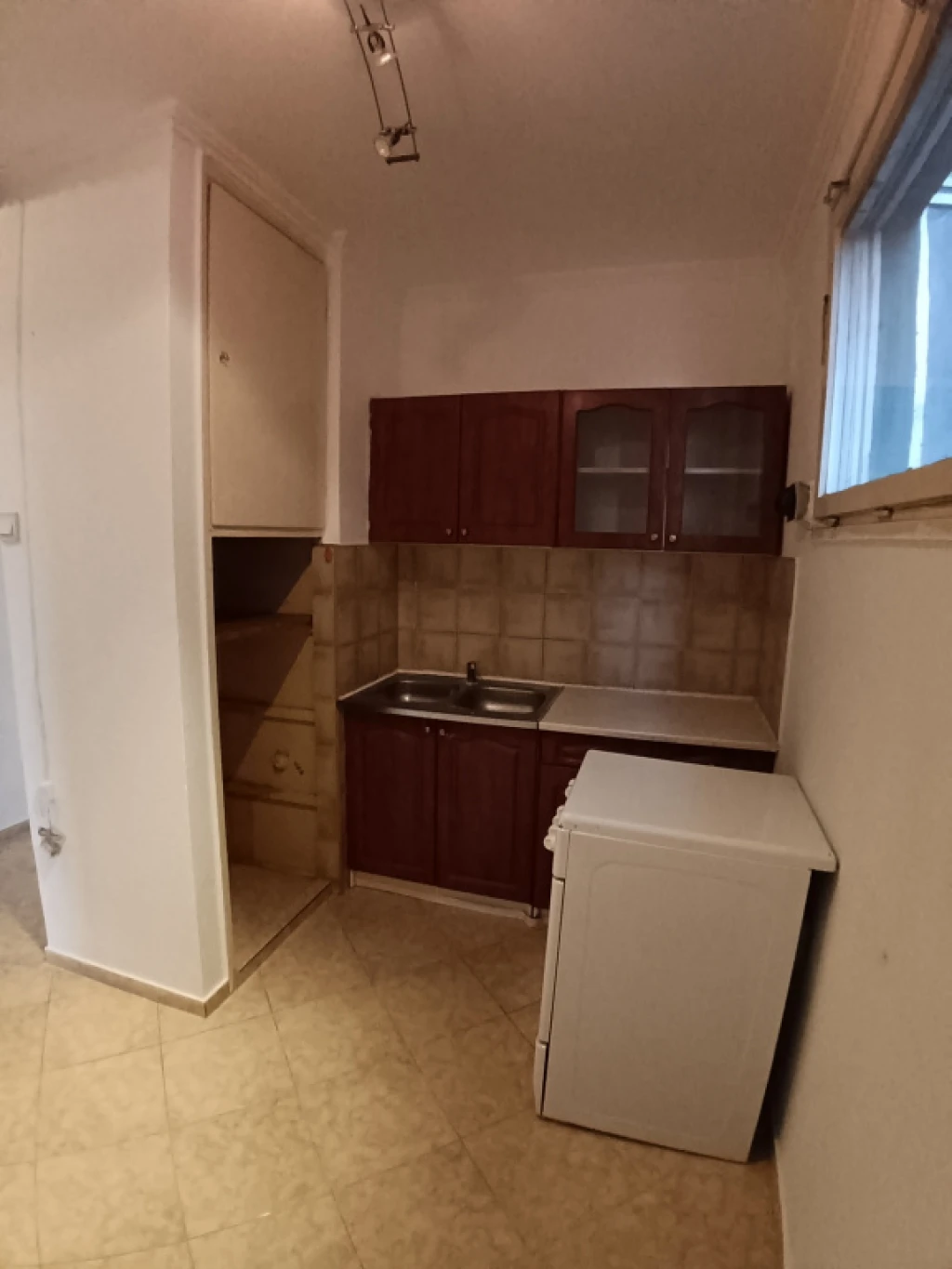 c3-1-name c2-21-name, Ráckeve, Csendes utca