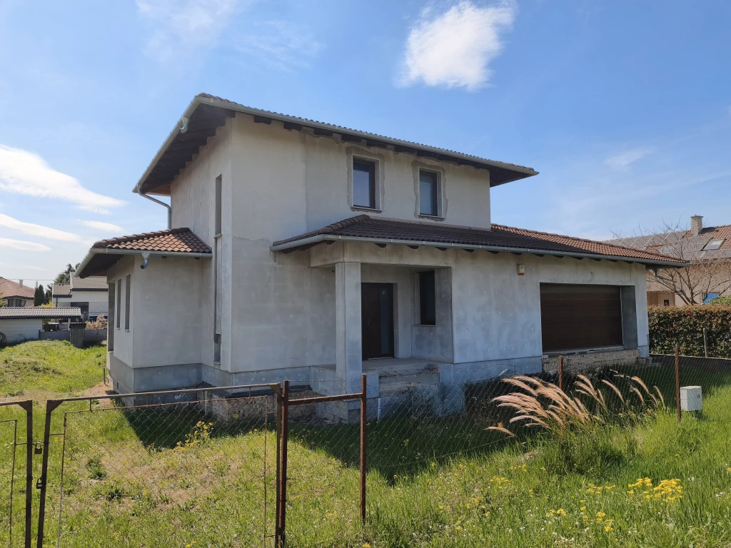 Csömör, Majorszegiliget, 263 m²-es, családi ház, 5 szobás, új építésű állapotú