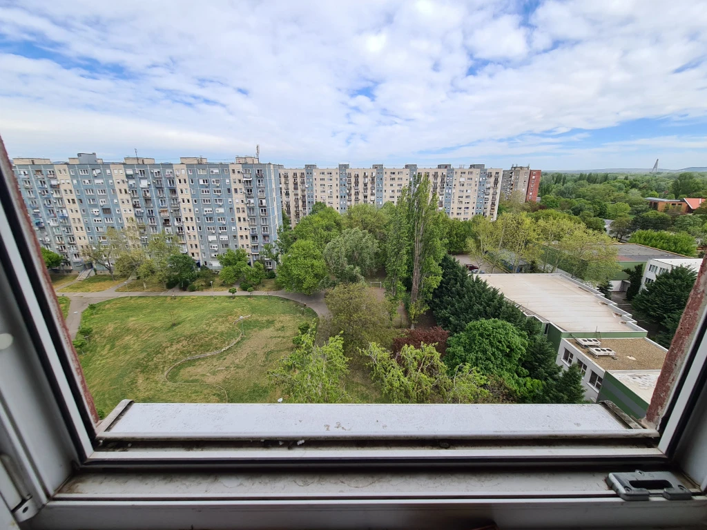 III. Kerület, Bálint György utca, 57 m²-es, társasházi lakás, 1+2 szobás