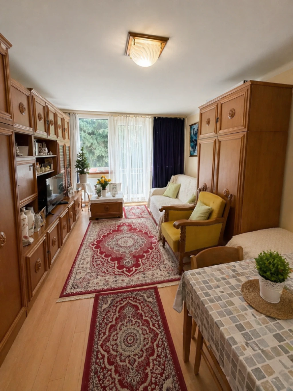 Szentendre, Ady Endre utca, 28 m²-es, társasházi lakás, 1 szobás