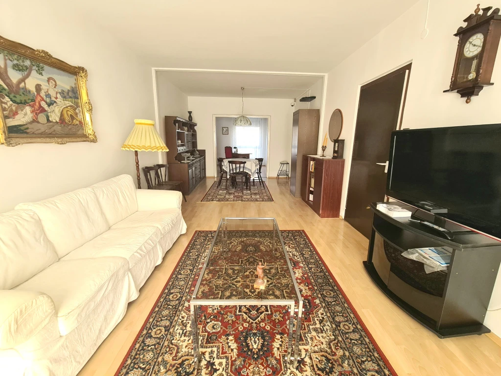 XV. Kerület, Nádastó park, 68 m²-es, társasházi lakás, 2+1 szobás
