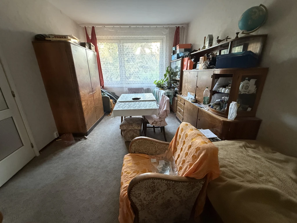 III. Kerület, Bogdáni út, 50 m²-es, társasházi lakás, 1+2 szobás