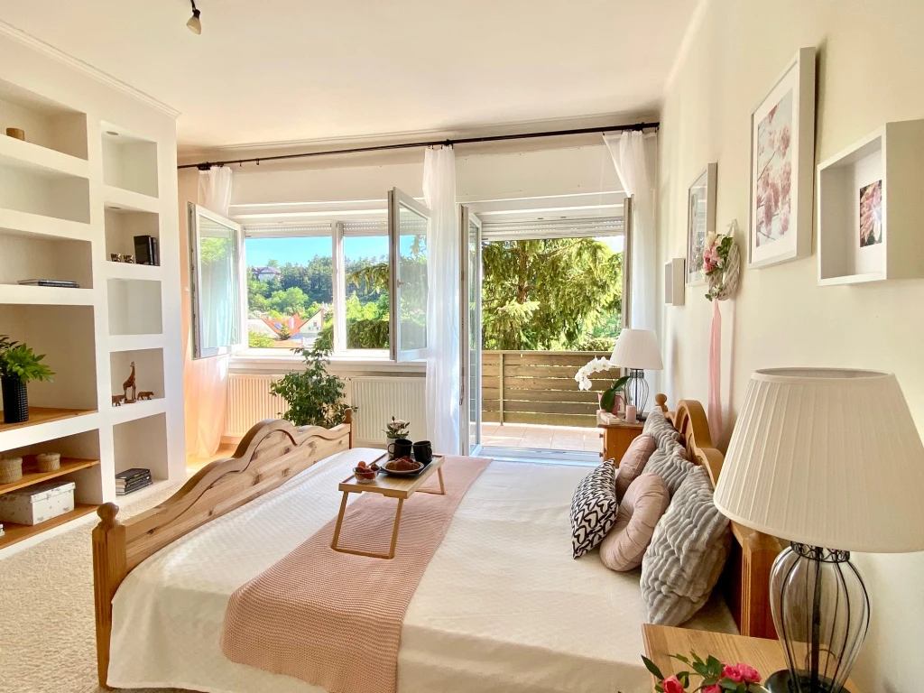 Pilisszentiván, Bányász utca, 184 m²-es, családi ház, 5 szobás