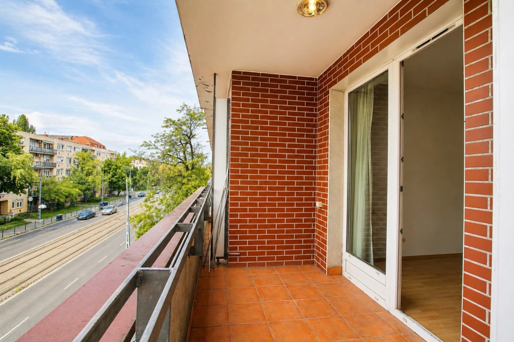 XIII. Kerület, Angyalföld, 44 m²-es, társasházi lakás, 2 szobás