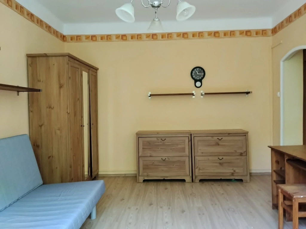IX. Kerület, Aranyvirág sétány, 26 m²-es, társasházi lakás, 1 szobás