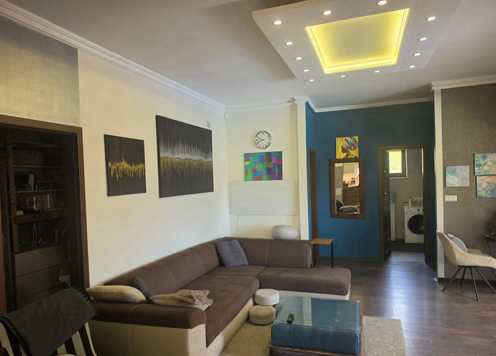 Fót, Szántó utca, 180 m²-es, családi ház, 3 szobás, újszerű állapotú