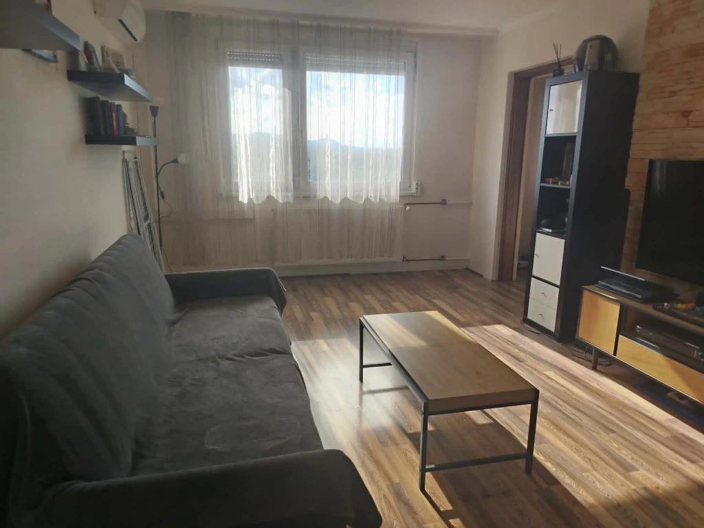 XV. Kerület, Nyírpalota utca, 53 m²-es, társasházi lakás, 1+2 szobás