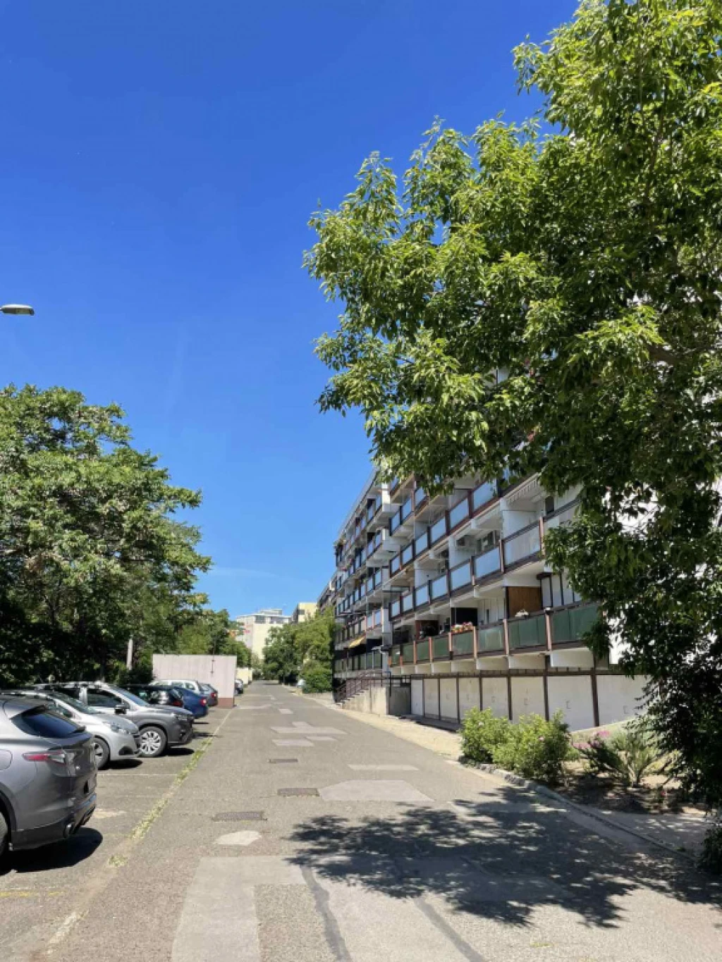 IV. Kerület, Erdősor utca, 69 m²-es, társasházi lakás, 3 szobás
