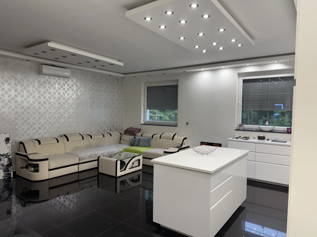 Szigethalom, Dunaparthoz közel utca, 147 m²-es, családi ház