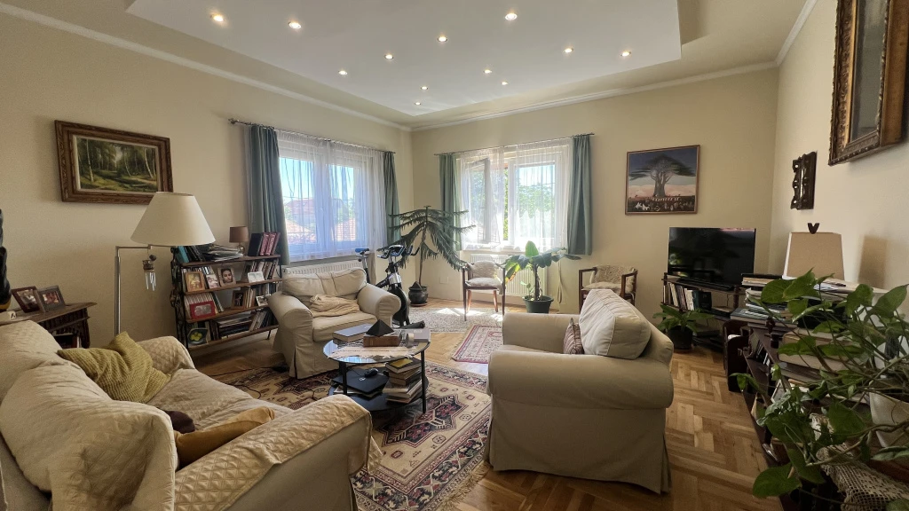 XVIII. Kerület, Kassa utca, 90 m²-es, társasházi lakás, 3 szobás