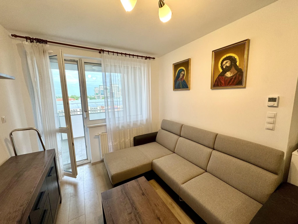 XI. Kerület, Alíz utca, 31 m²-es, társasházi lakás, 1 szobás, újszerű állapotú