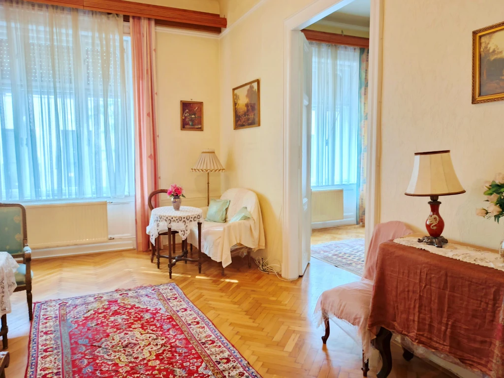 VIII. Kerület, Korányi Sándor utca, 71 m²-es, társasházi lakás