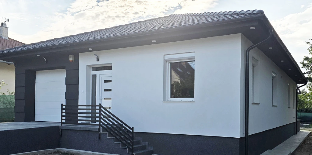 Érd, Dombosvárosban található utca, 128 m²-es, családi ház, 4 szobás