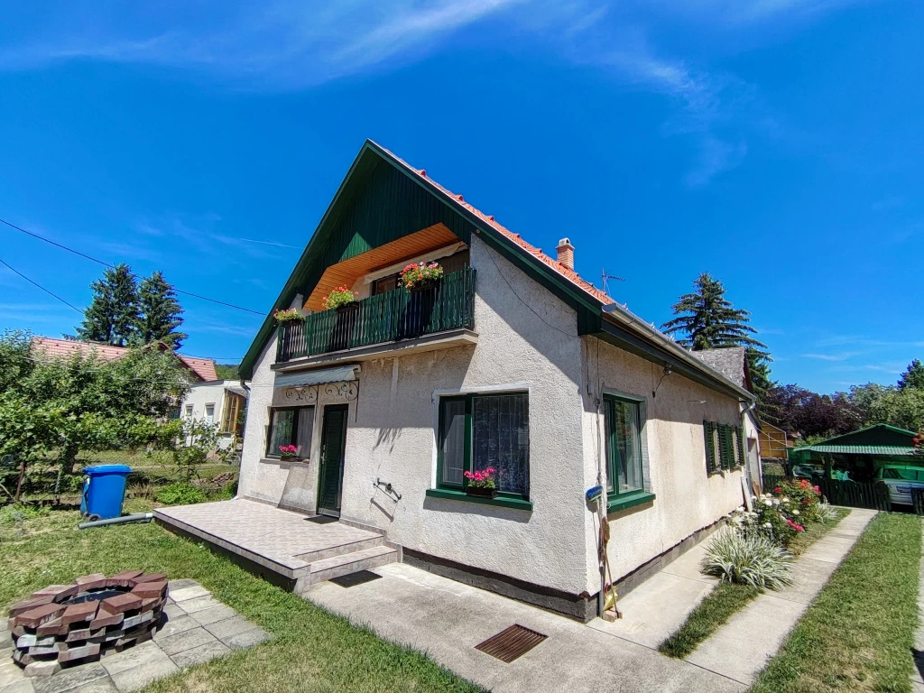 Verőce, Verőce, 130 m²-es, családi ház, 5 szobás, jó állapotú