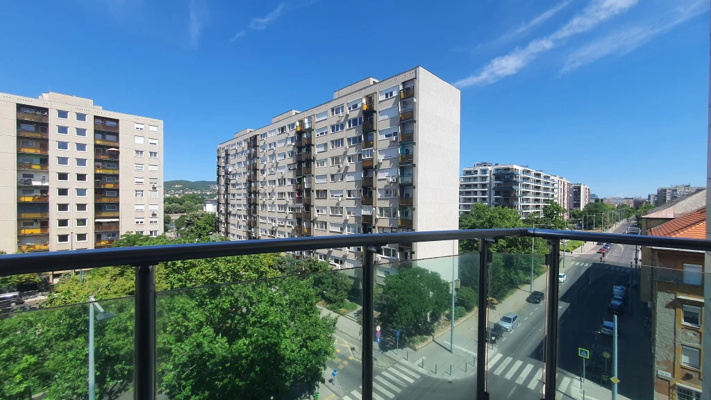 XIII. Kerület, KÁRPÁT utca, 50 m²-es, társasházi lakás, 2 szobás
