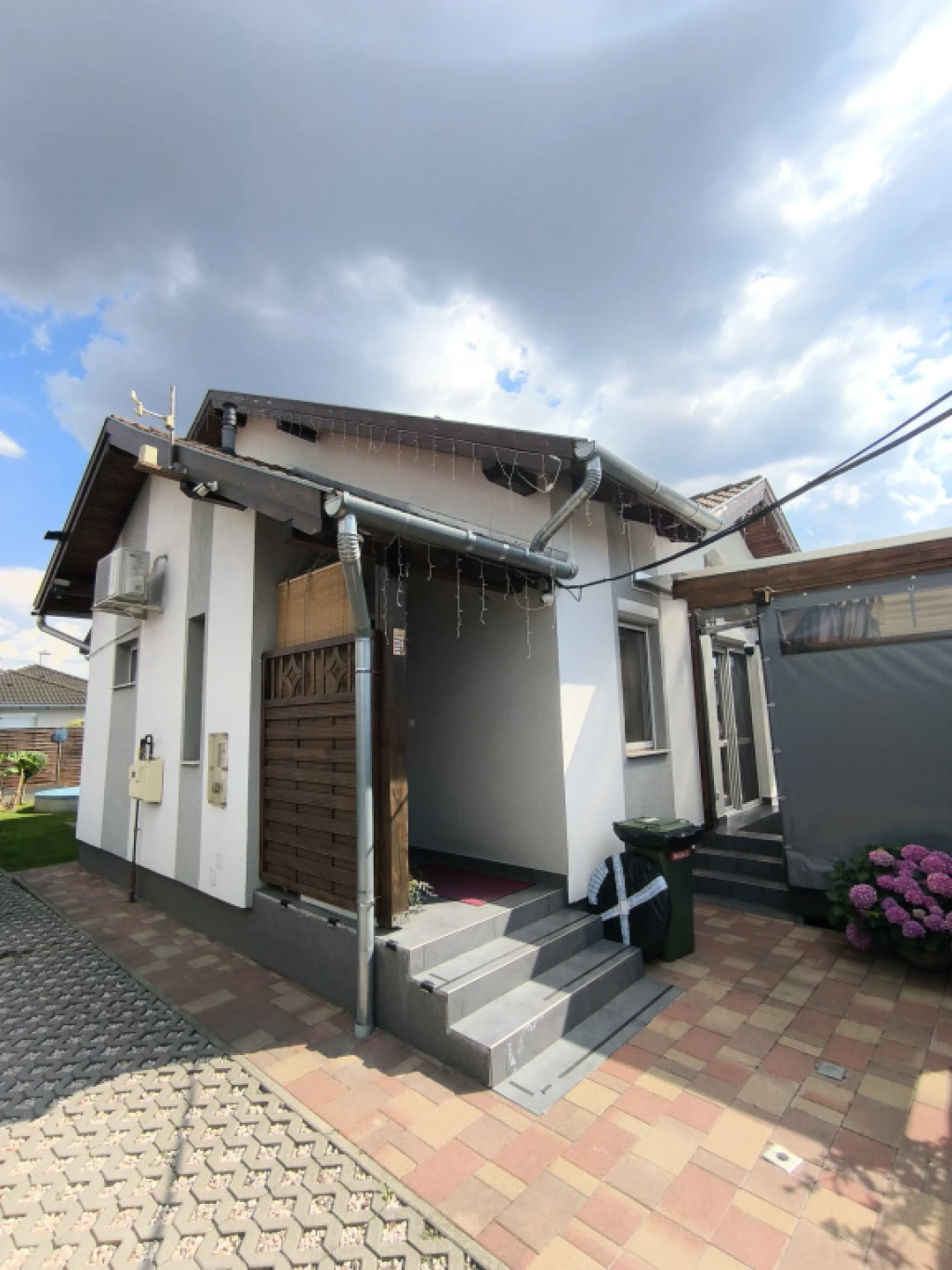 Halásztelek, Központ közeli, 88 m²-es, családi ház, 4 szobás
