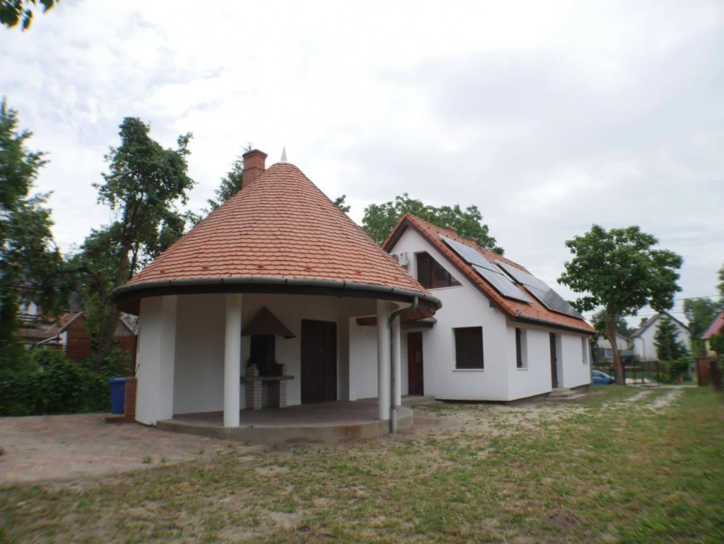 c3-1-name c2-1-name, Dömsöd, Dabi utca