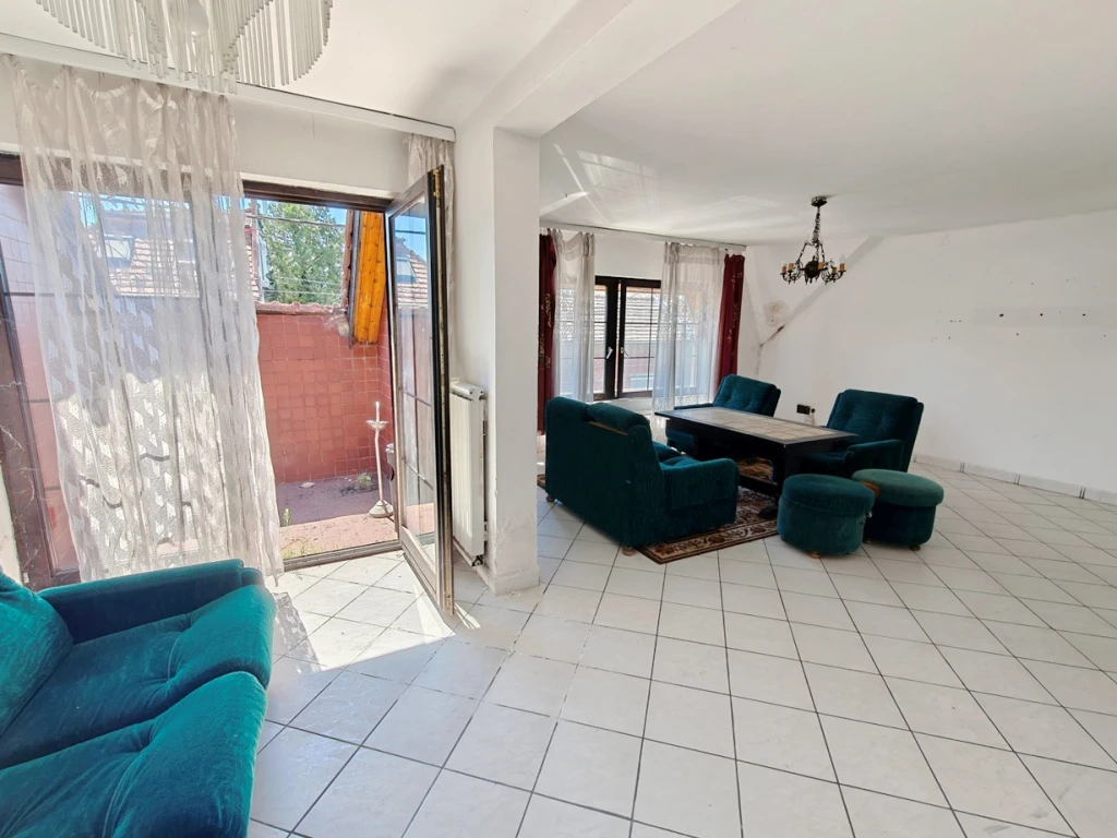 XV. Kerület, Dessewffy Arisztid utca, 210 m²-es, családi ház