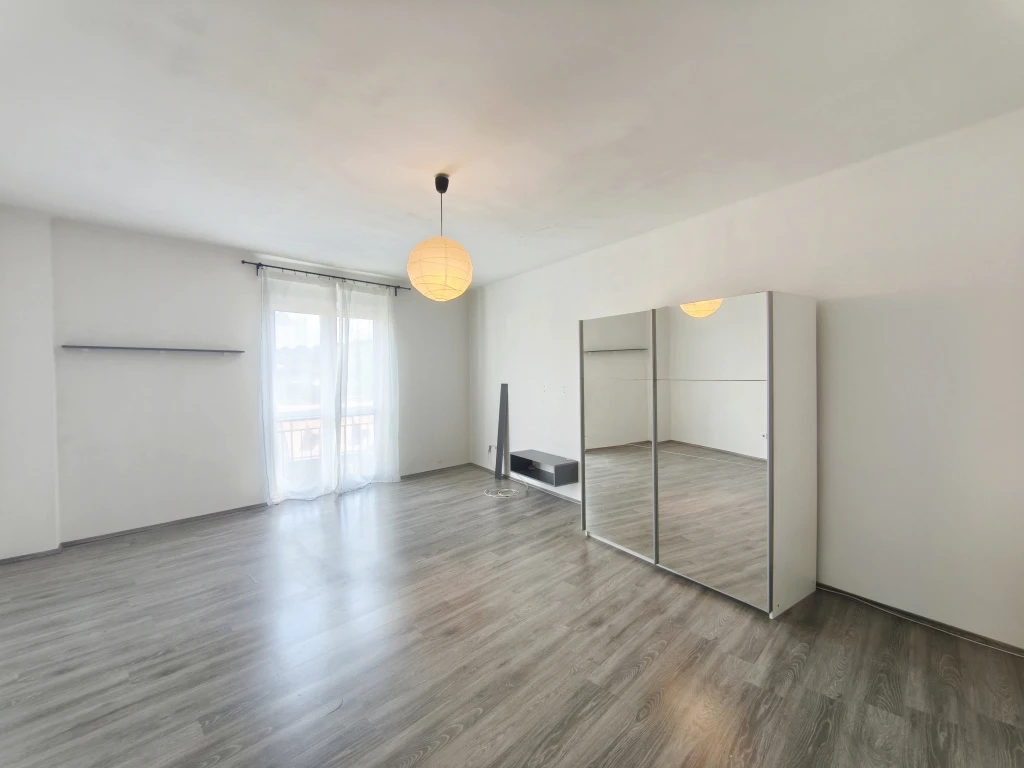 II. kerület, Szilágyi Erzsébet fasor, 54 m²-es, társasházi lakás