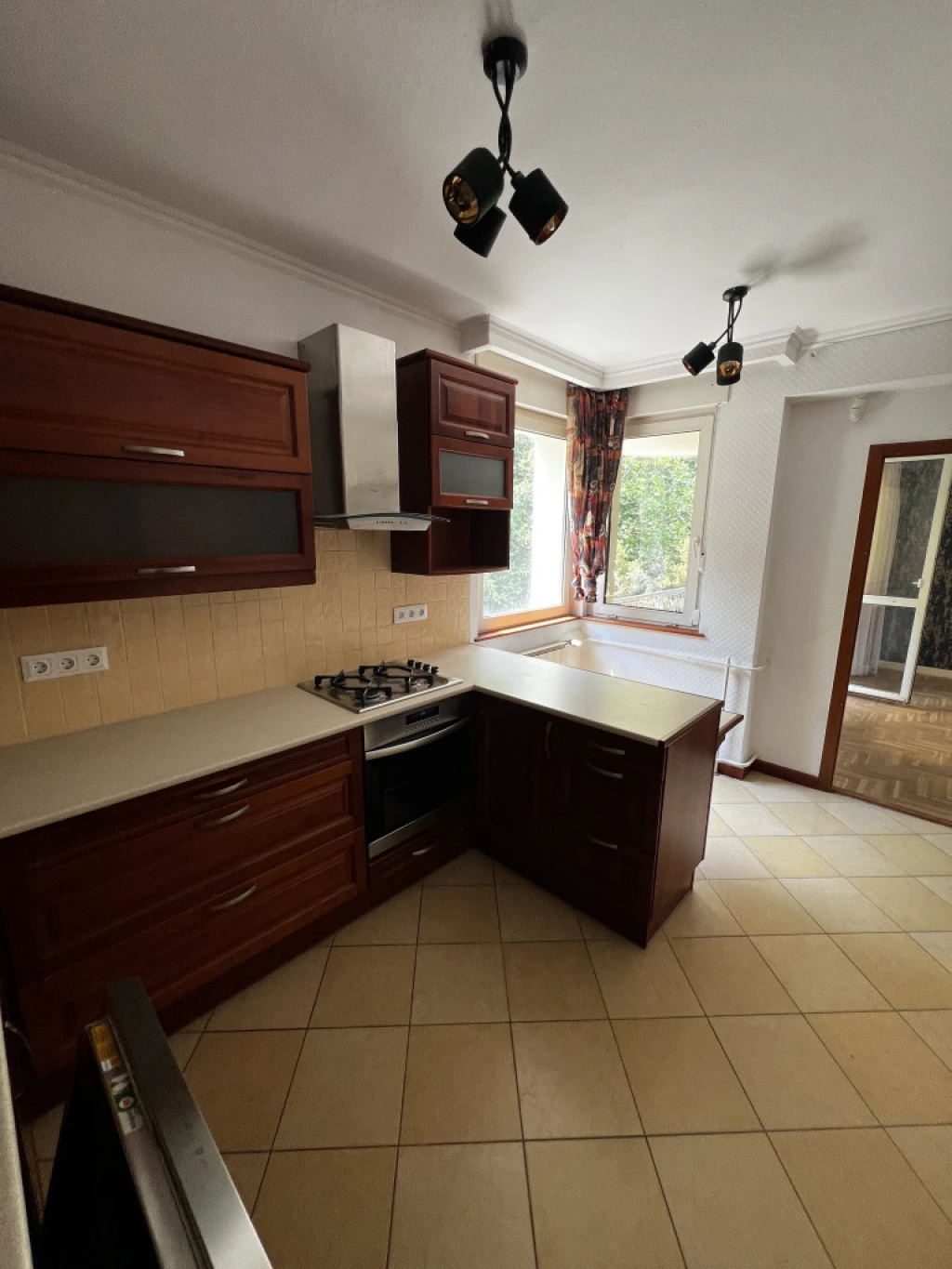 II. kerület, Felső Zöldmáli út, 185 m²-es, társasházi lakás, 5 szobás