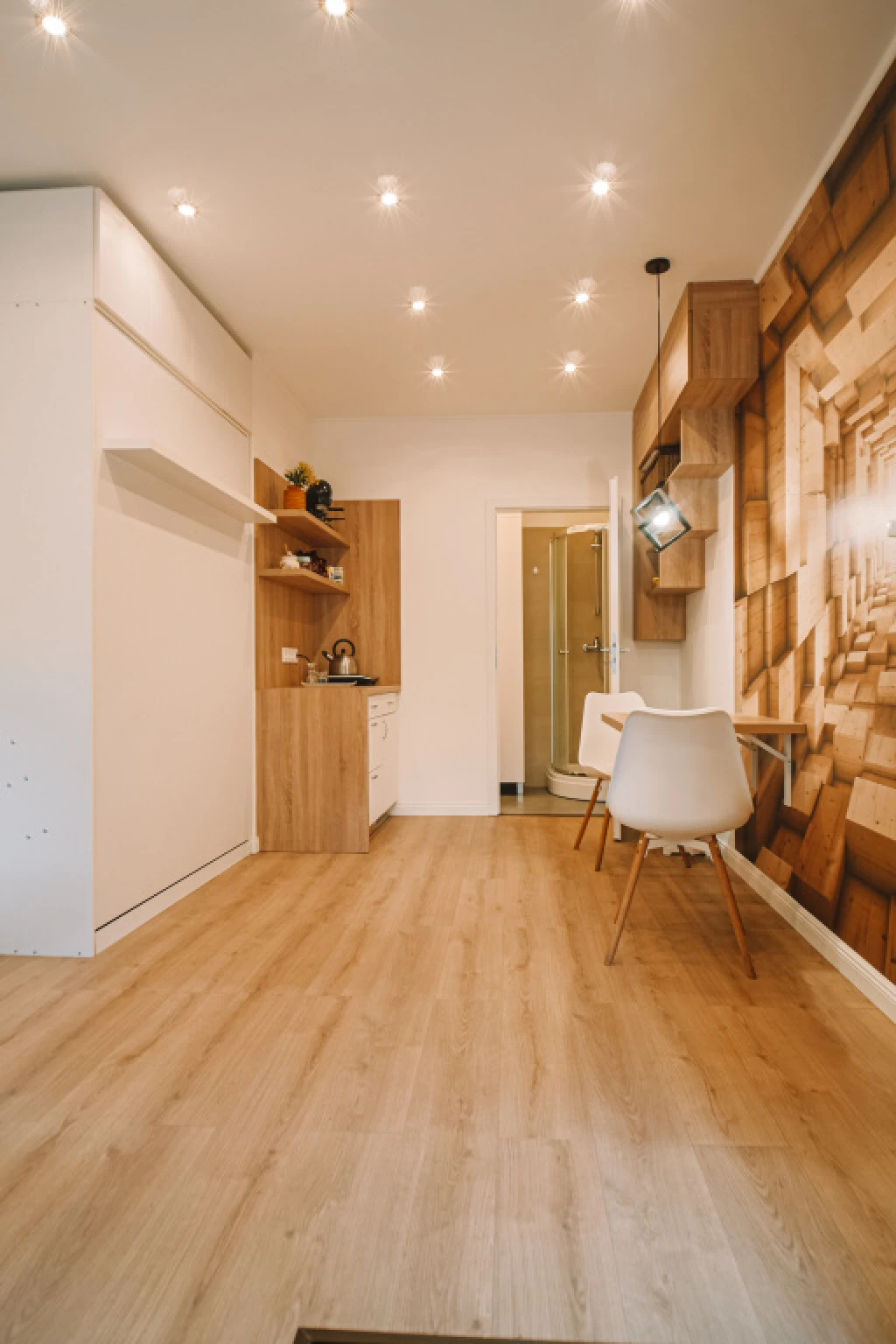 IV. Kerület, Arany János utca, 20 m²-es, üzlethelyiség utcai bejárattal