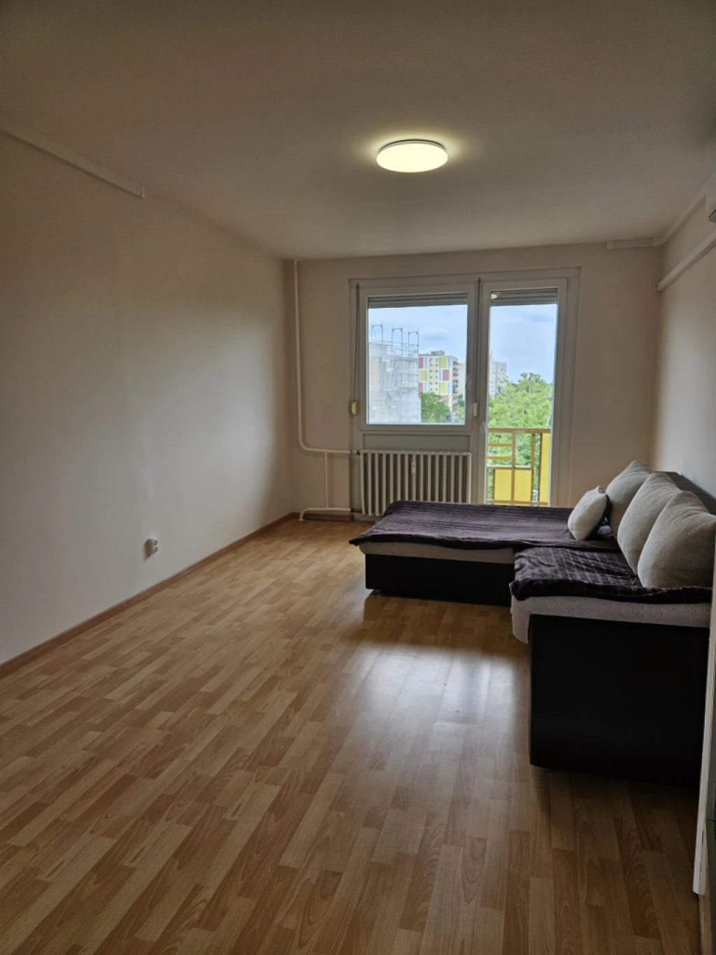 IV. Kerület, Munkásotthon utca, 60 m²-es, társasházi lakás, 1+2 szobás