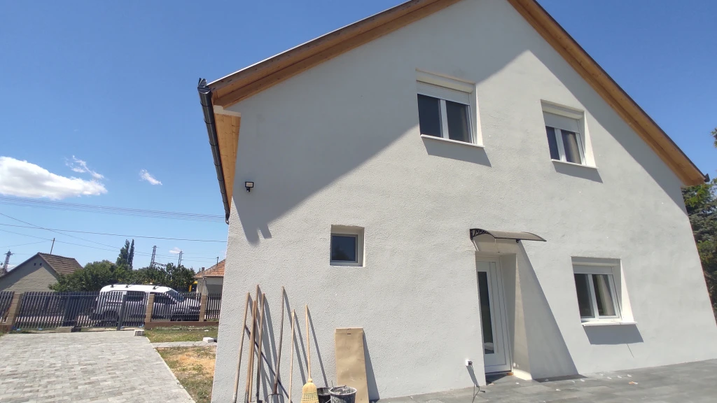 Pusztaszabolcs, Magyar utca, 120 m²-es, családi ház, 4 szobás